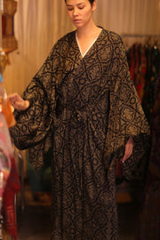SILK WING KIMONO PINA YANA - sustainably made MOMO NEW YORK sustainable clothing, kimono slow fashion
